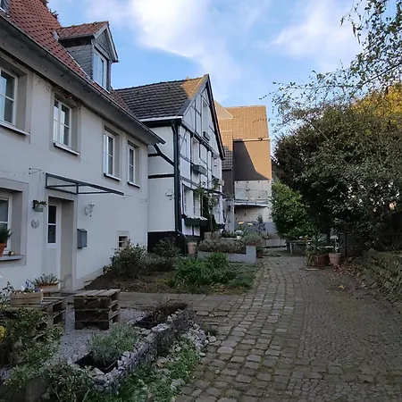 Fuenf Giebel Eck In Der Freiheit Am Ruhrtalradweg 호텔