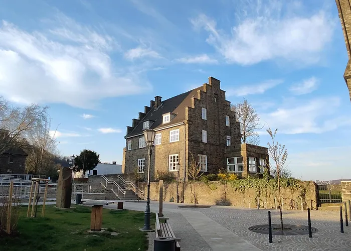 Fuenf Giebel Eck In Der Freiheit Am Ruhrtalradweg فندق