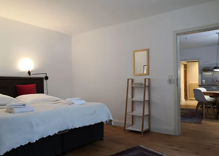 Fuenf Giebel Eck In Der Freiheit Am Ruhrtalradweg Feriehus *