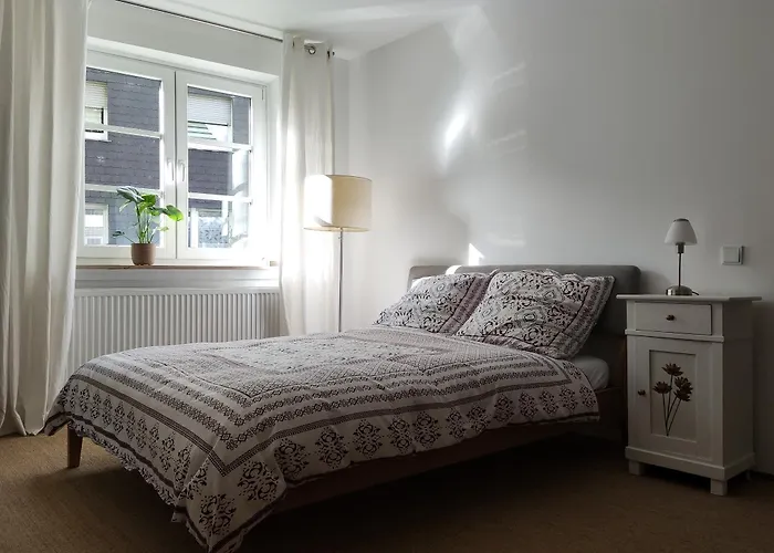 Fuenf Giebel Eck In Der Freiheit Am Ruhrtalradweg *